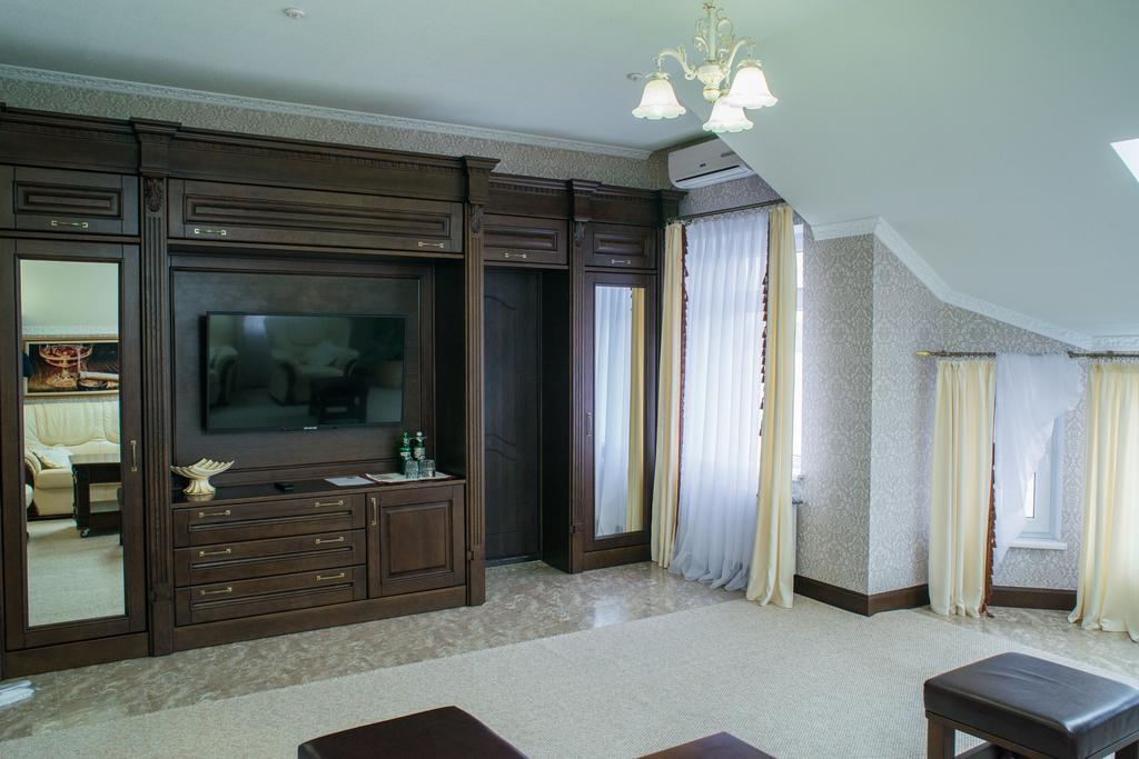 Hotel Sapsan Ternópil Habitación foto