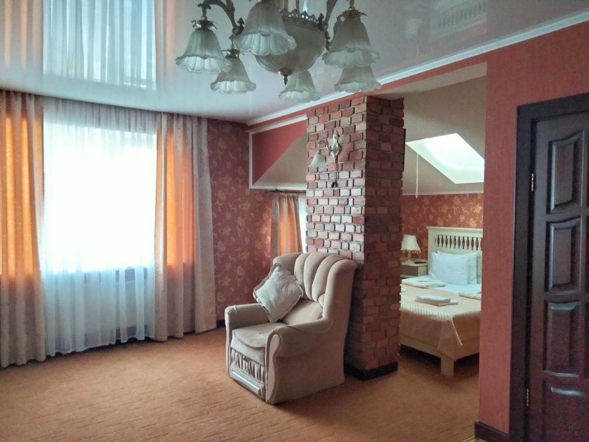 Hotel Sapsan Ternópil Exterior foto