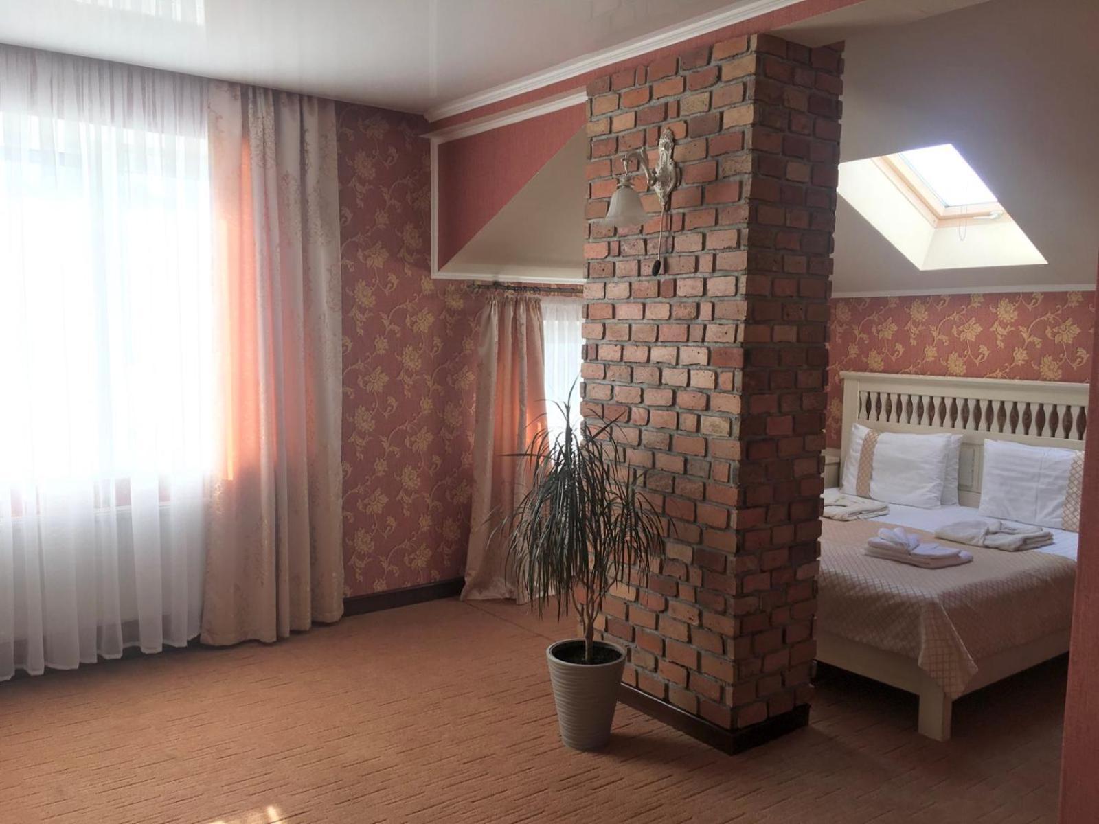 Hotel Sapsan Ternópil Habitación foto